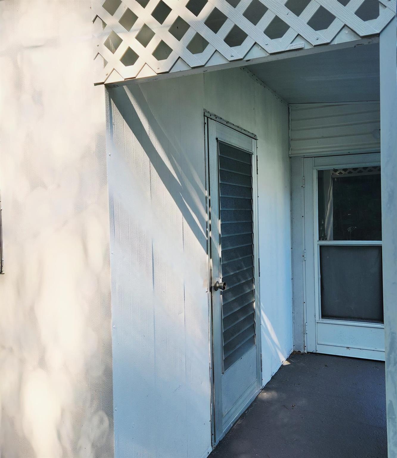 Spanish Lakes Golf Villag - Residential