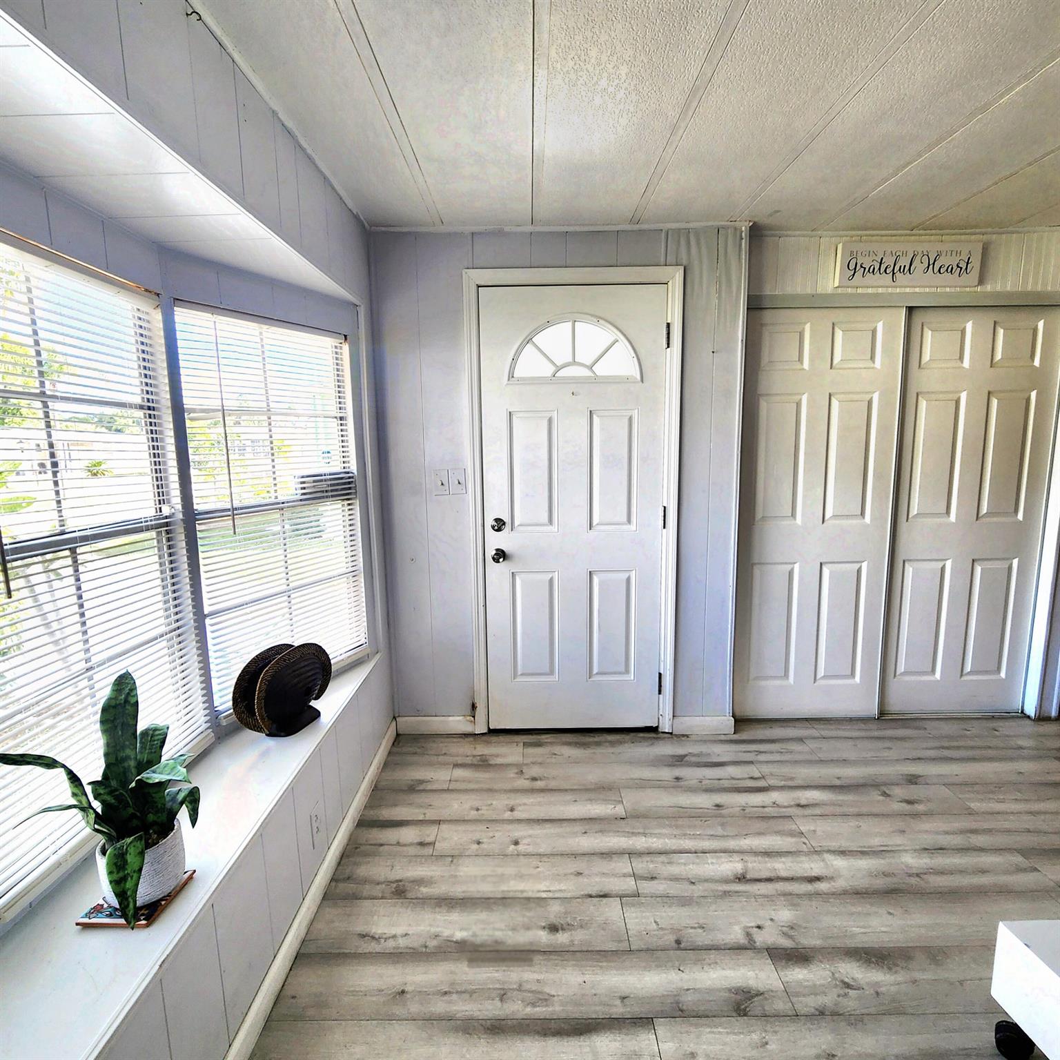 Spanish Lakes Golf Villag - Residential