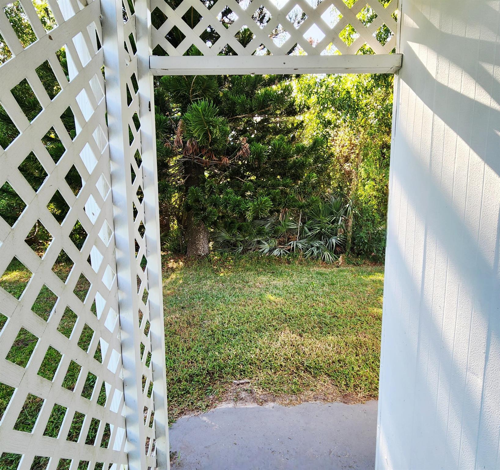 Spanish Lakes Golf Villag - Residential