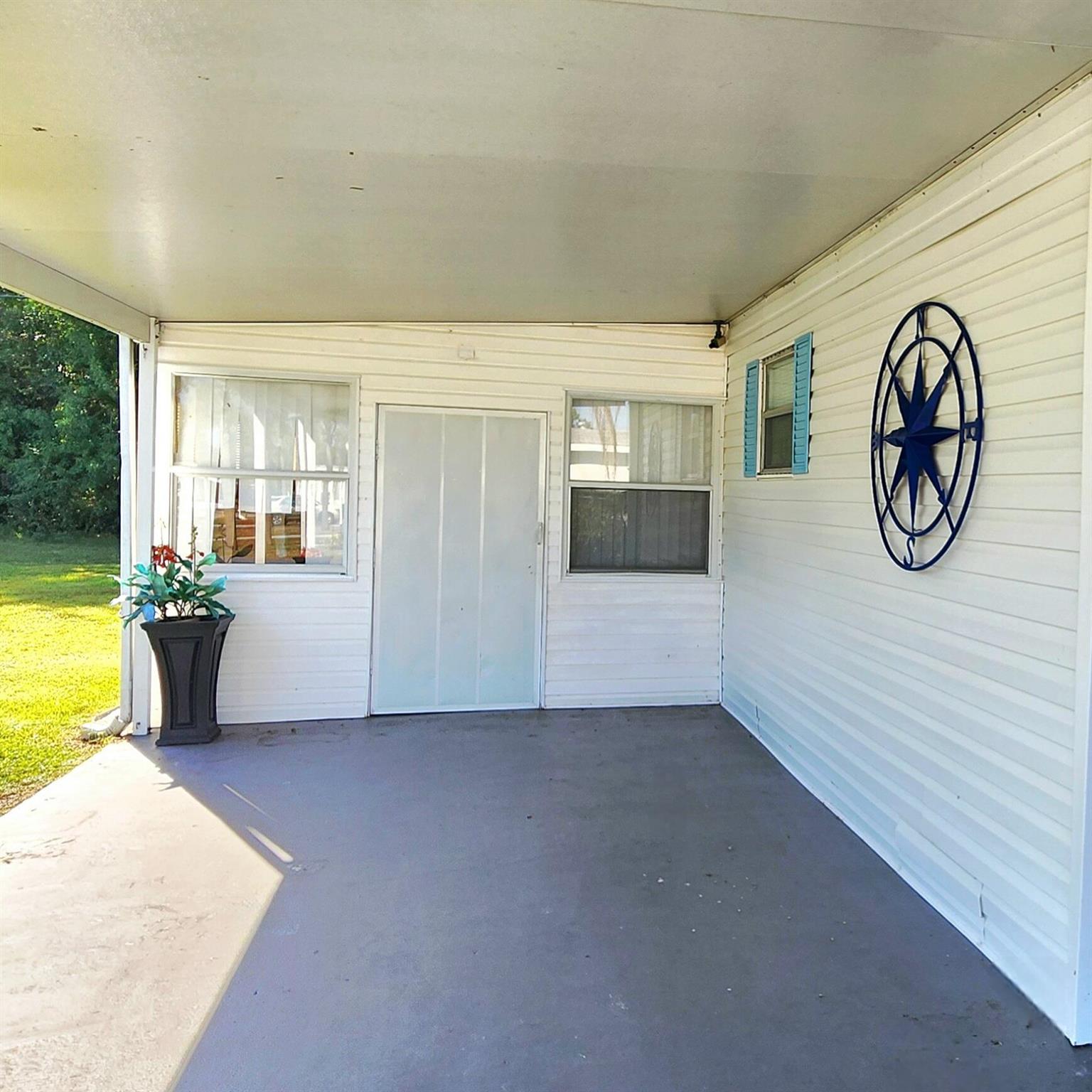 Spanish Lakes Golf Villag - Residential