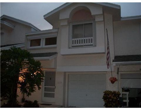 A home in Deerfield Beach