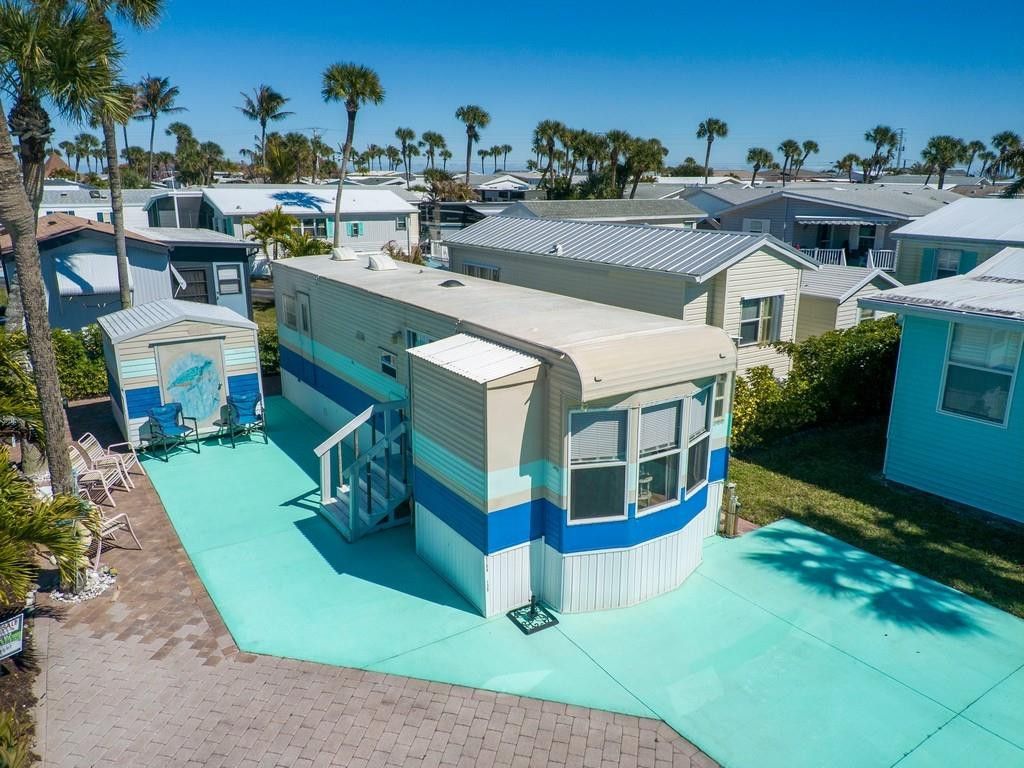 Photo of 5288 Inlet Way, Hutchinson Island, FL 34949 (MLS # F10554226)