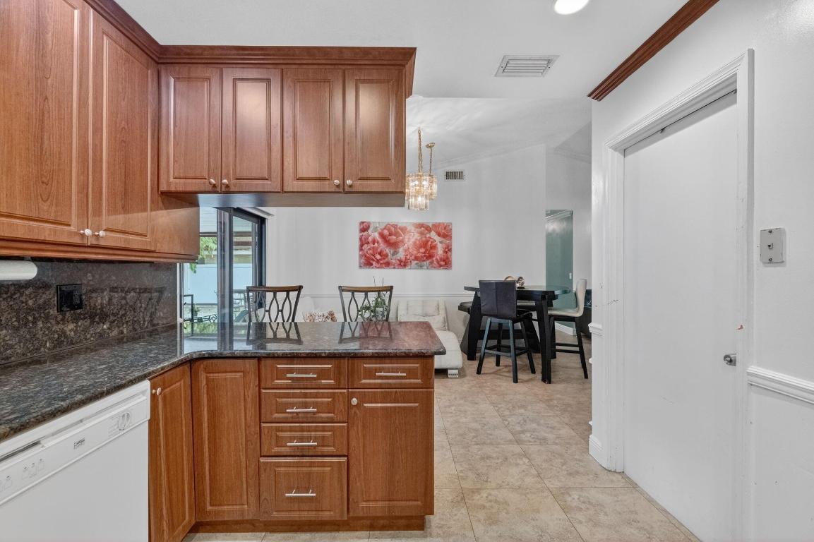 NORTH LAUDERDALE VILLAGE SEC 6 - Residential