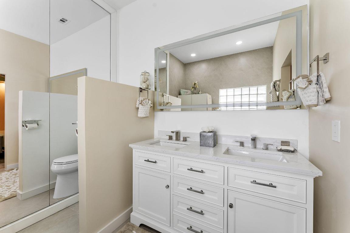 BOCA GARDENS - Residential