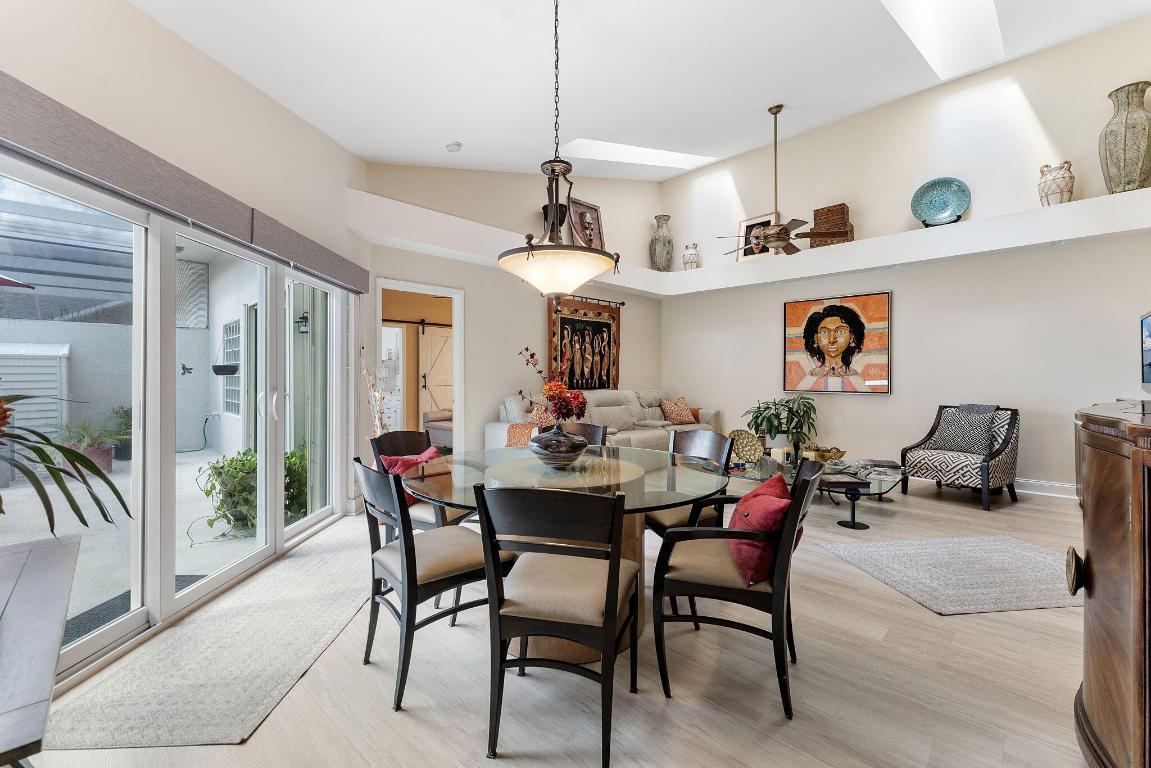 BOCA GARDENS - Residential