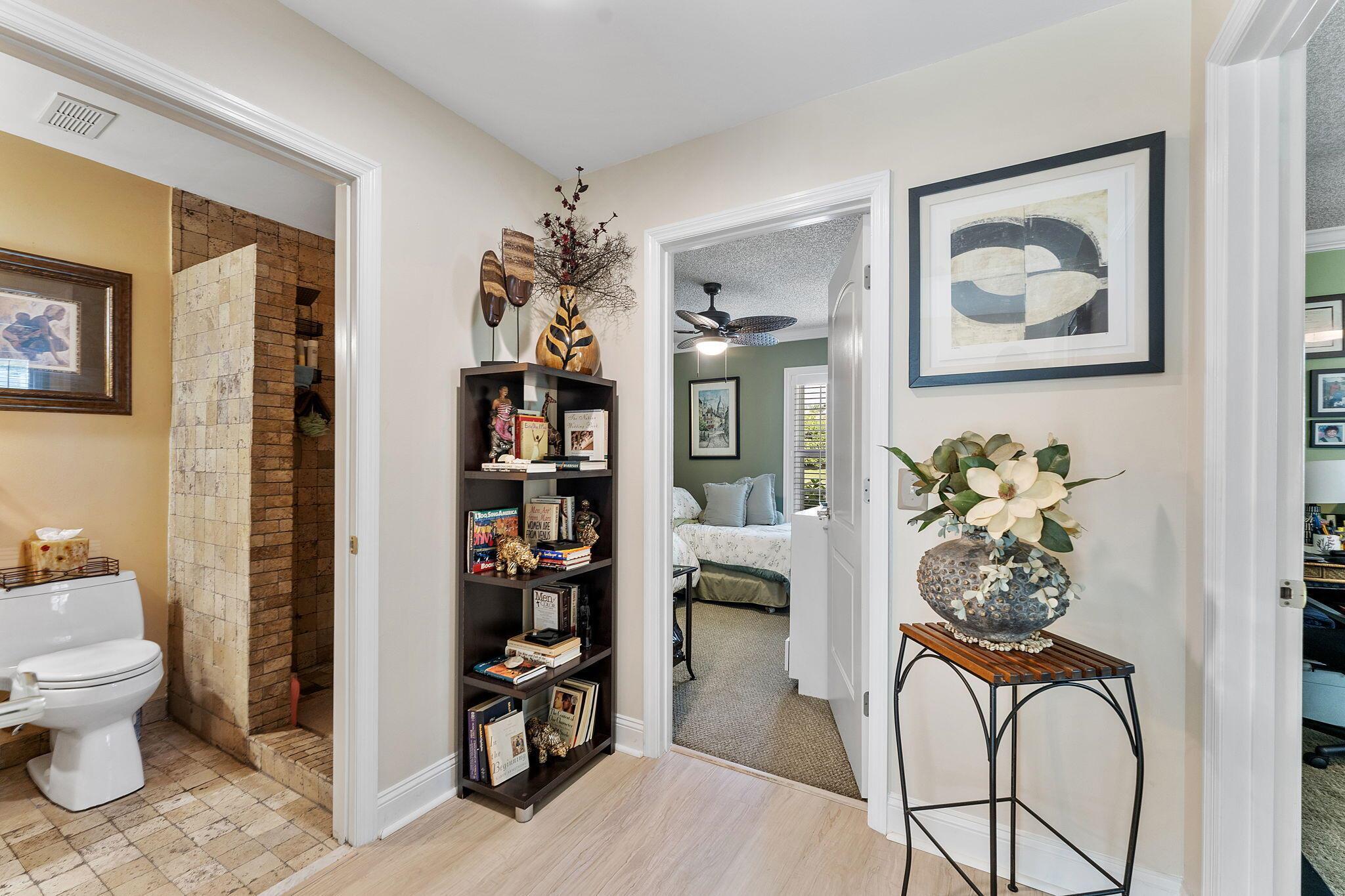 BOCA GARDENS - Residential