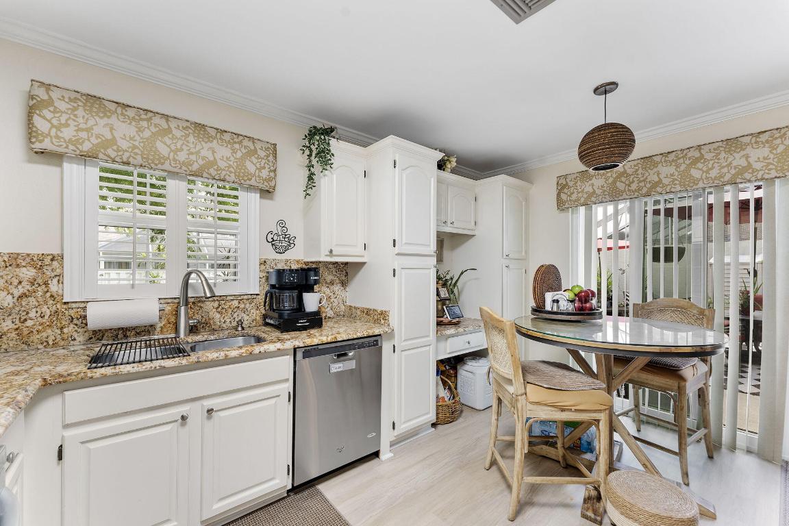 BOCA GARDENS - Residential