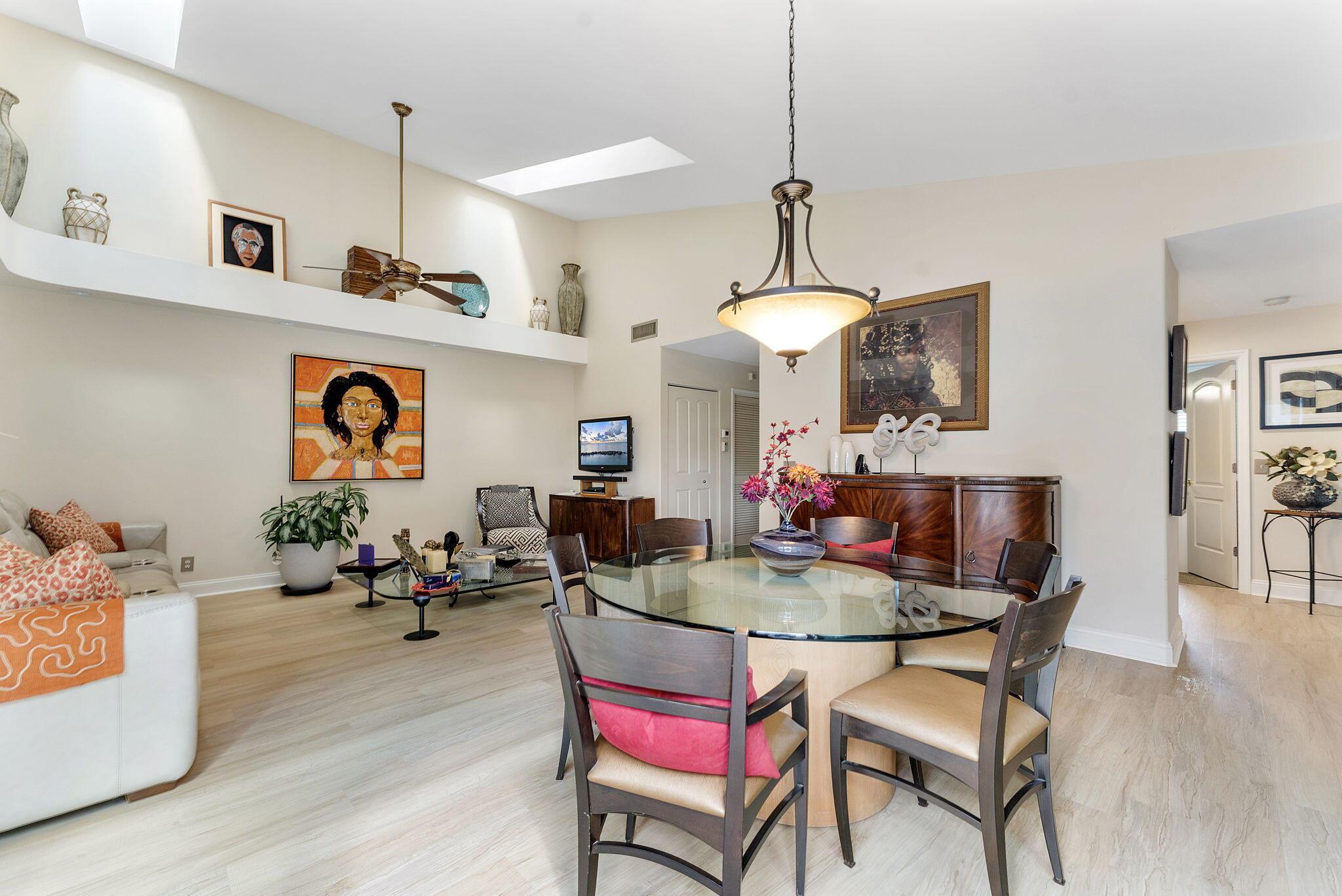 BOCA GARDENS - Residential