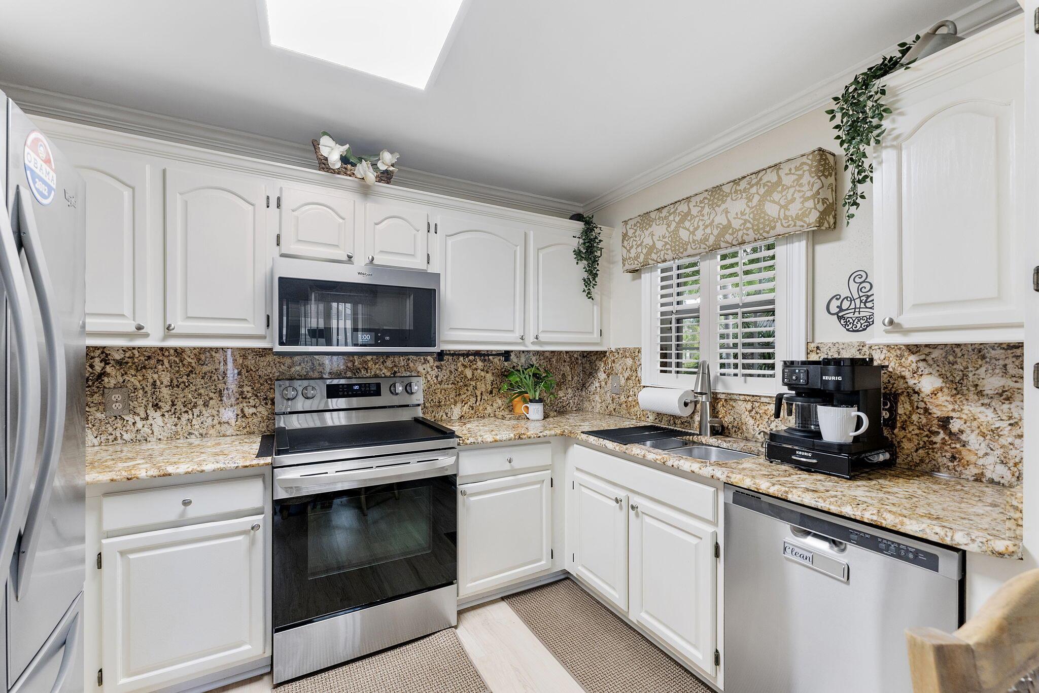 BOCA GARDENS - Residential