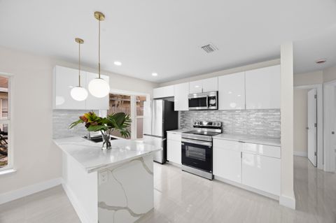 5664 Boynton Crescent Boynton Beach FL 33437