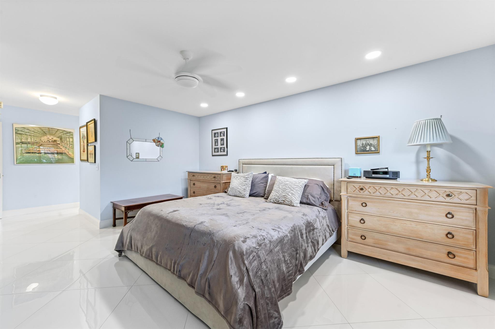 GLADES OF BOCA LAGO CONDO - Residential