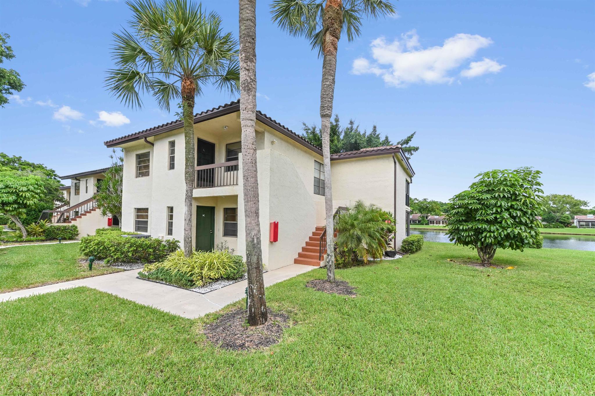 GLADES OF BOCA LAGO CONDO - Residential