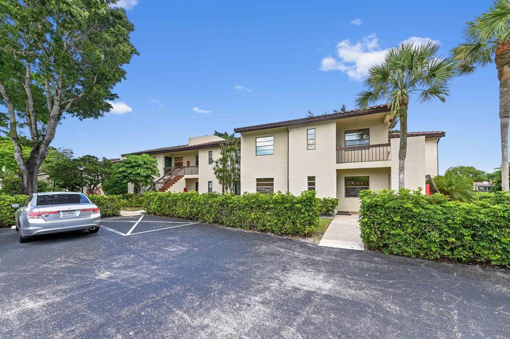 Photo of 21827 Arriba Real Real #11-K, Boca Raton, FL 33433 (MLS # R11125067)