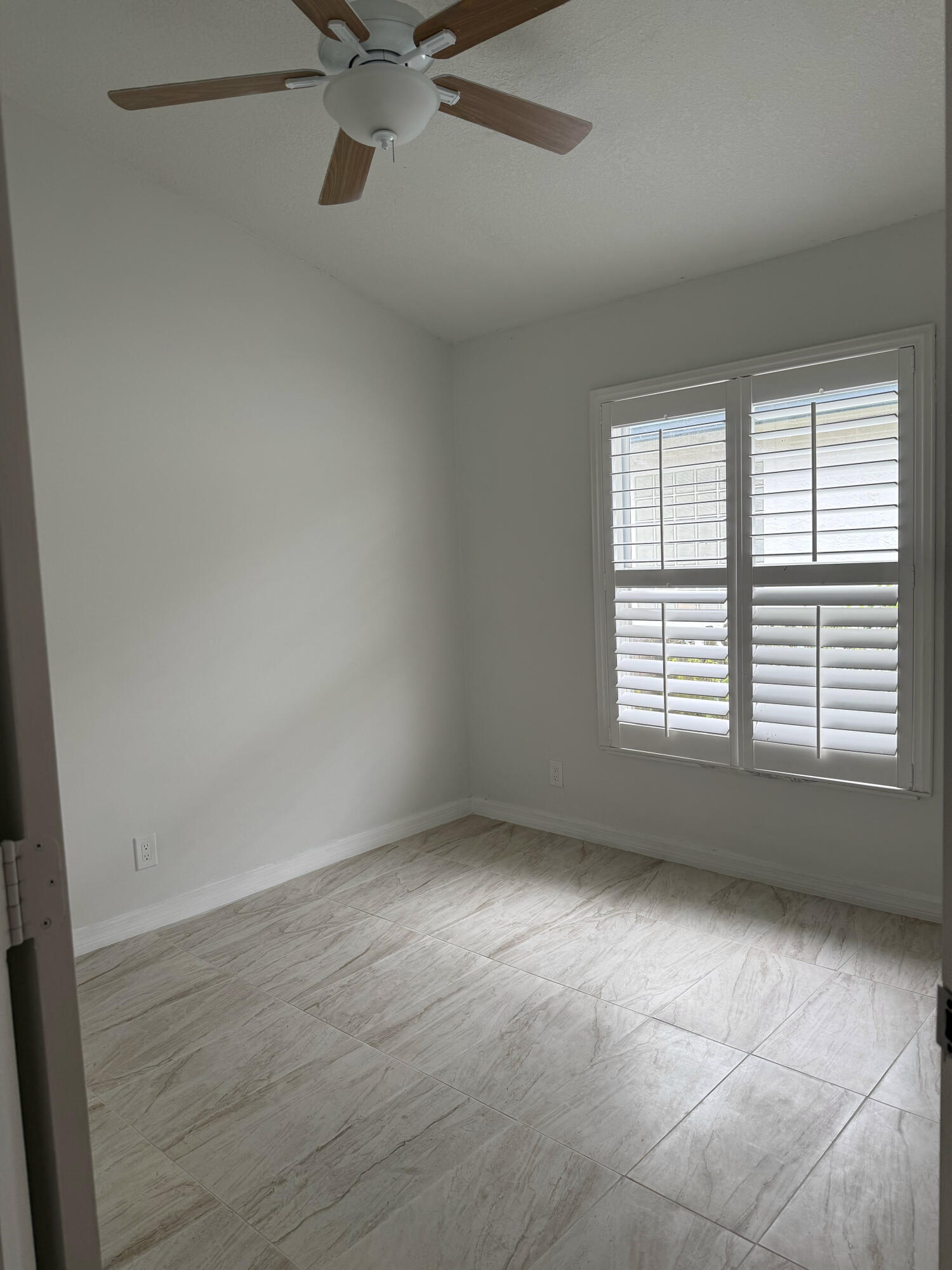 SARATOGA AT ROYAL PALM 1 - Residential Lease