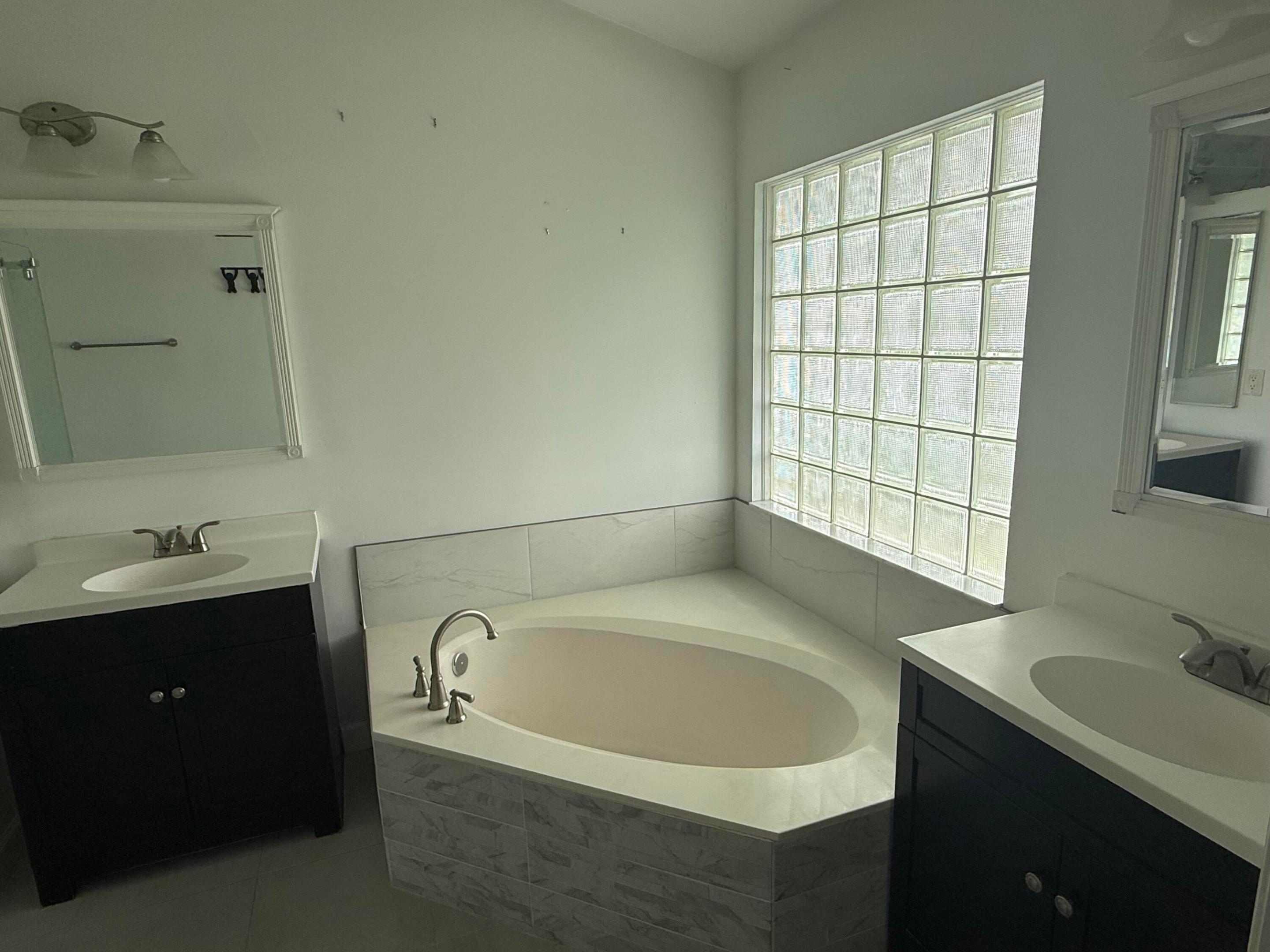 SARATOGA AT ROYAL PALM 1 - Residential Lease