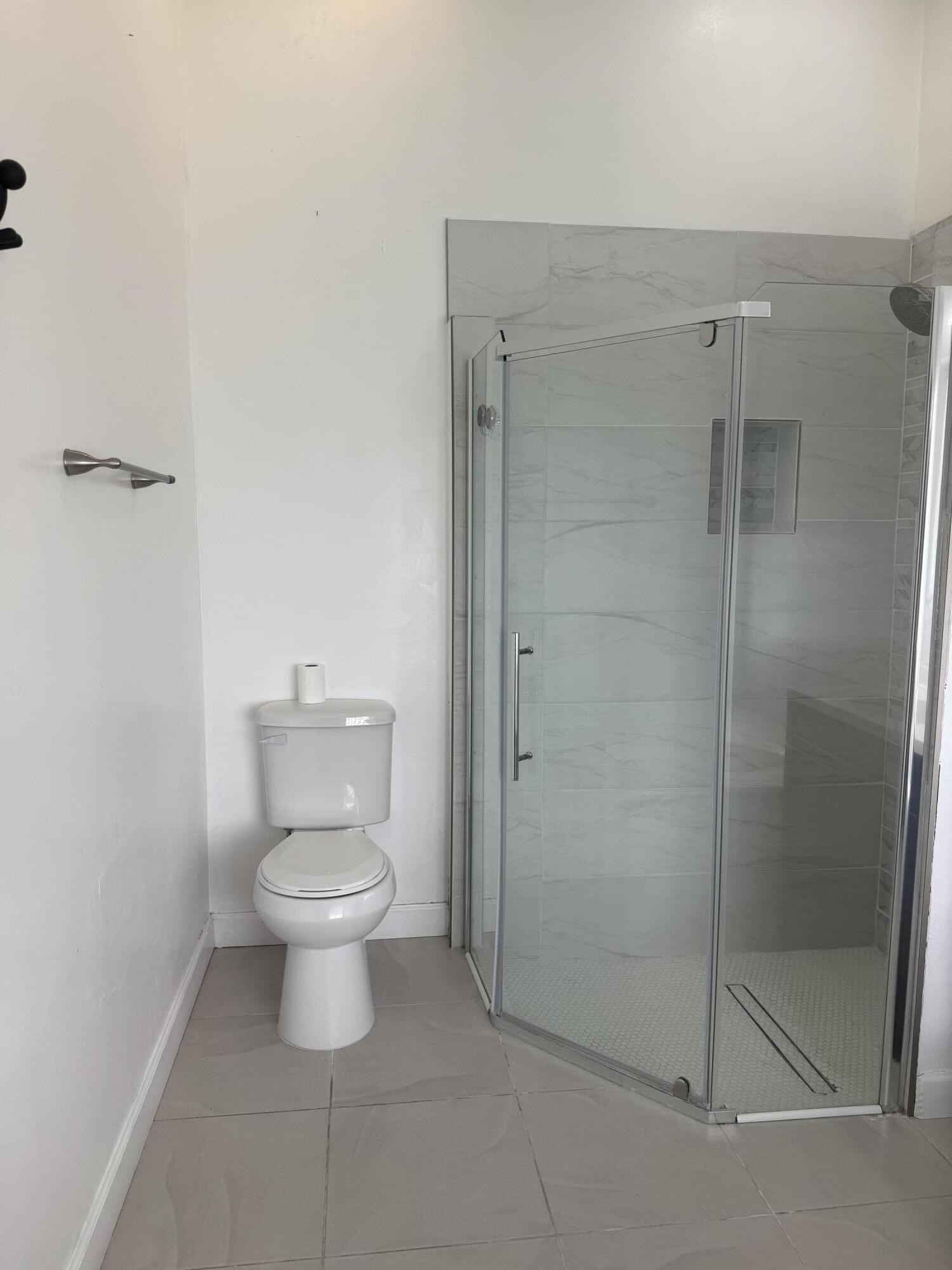 SARATOGA AT ROYAL PALM 1 - Residential Lease