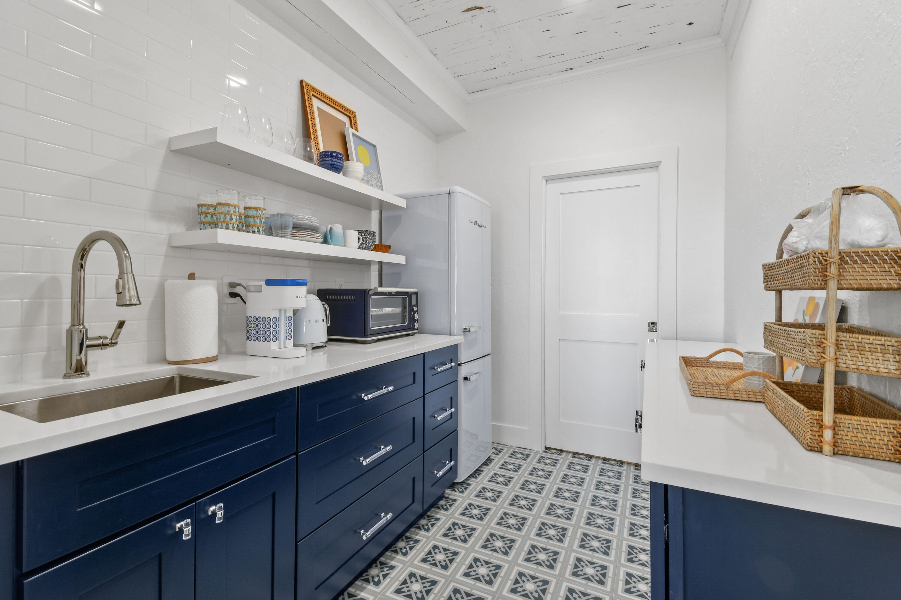 PALM BEACH HOTEL CONDO - Residential