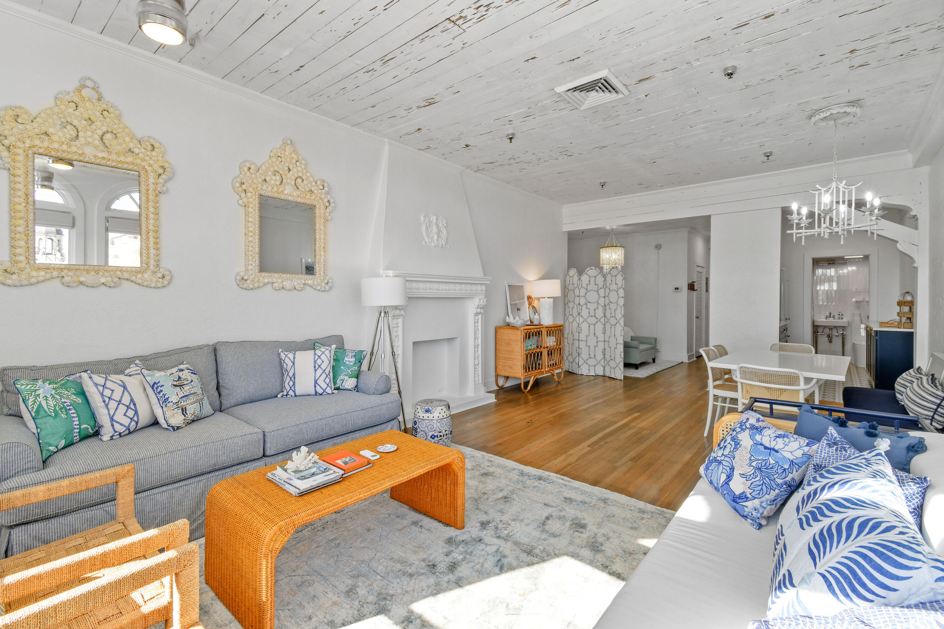 PALM BEACH HOTEL CONDO - Residential