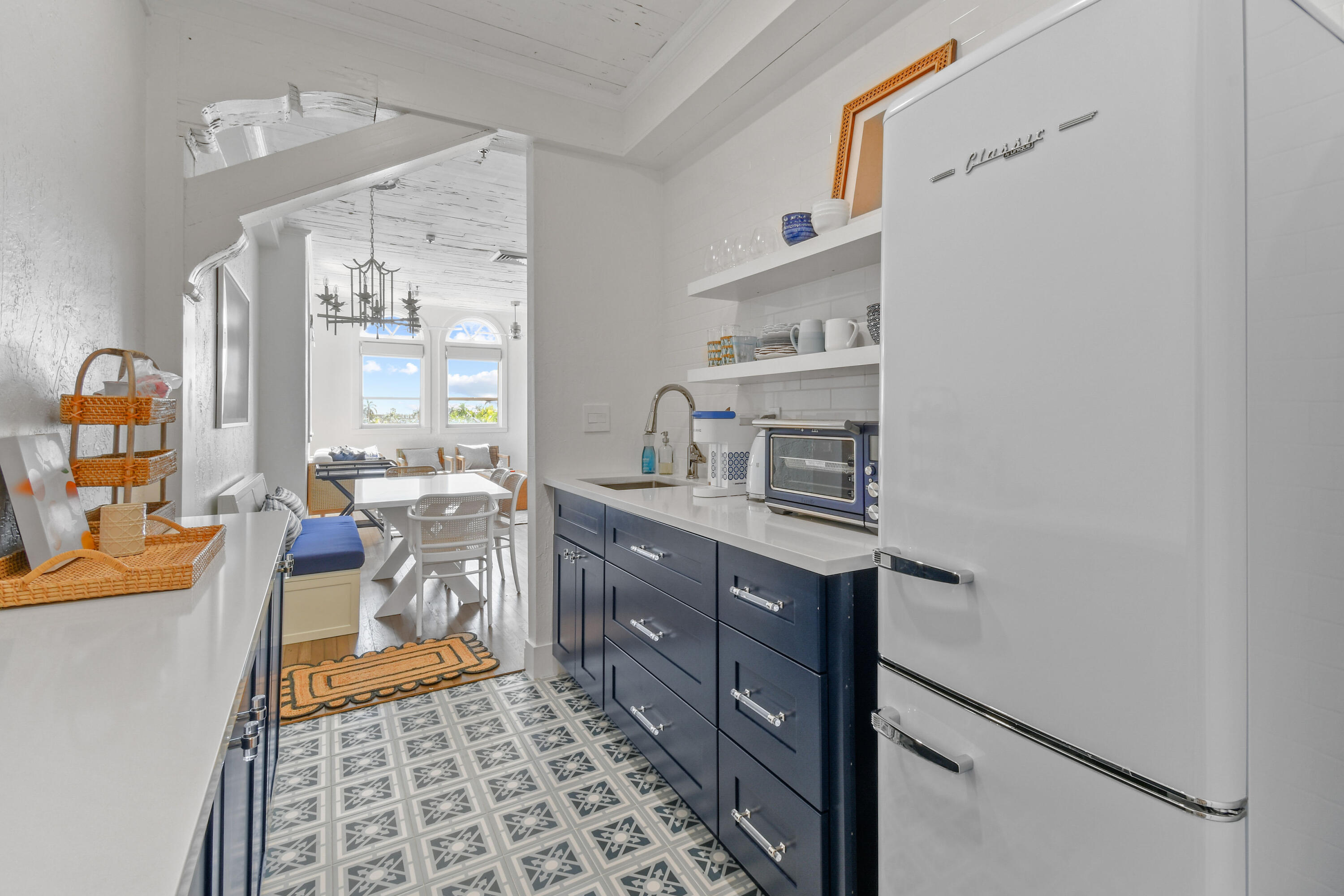 PALM BEACH HOTEL CONDO - Residential