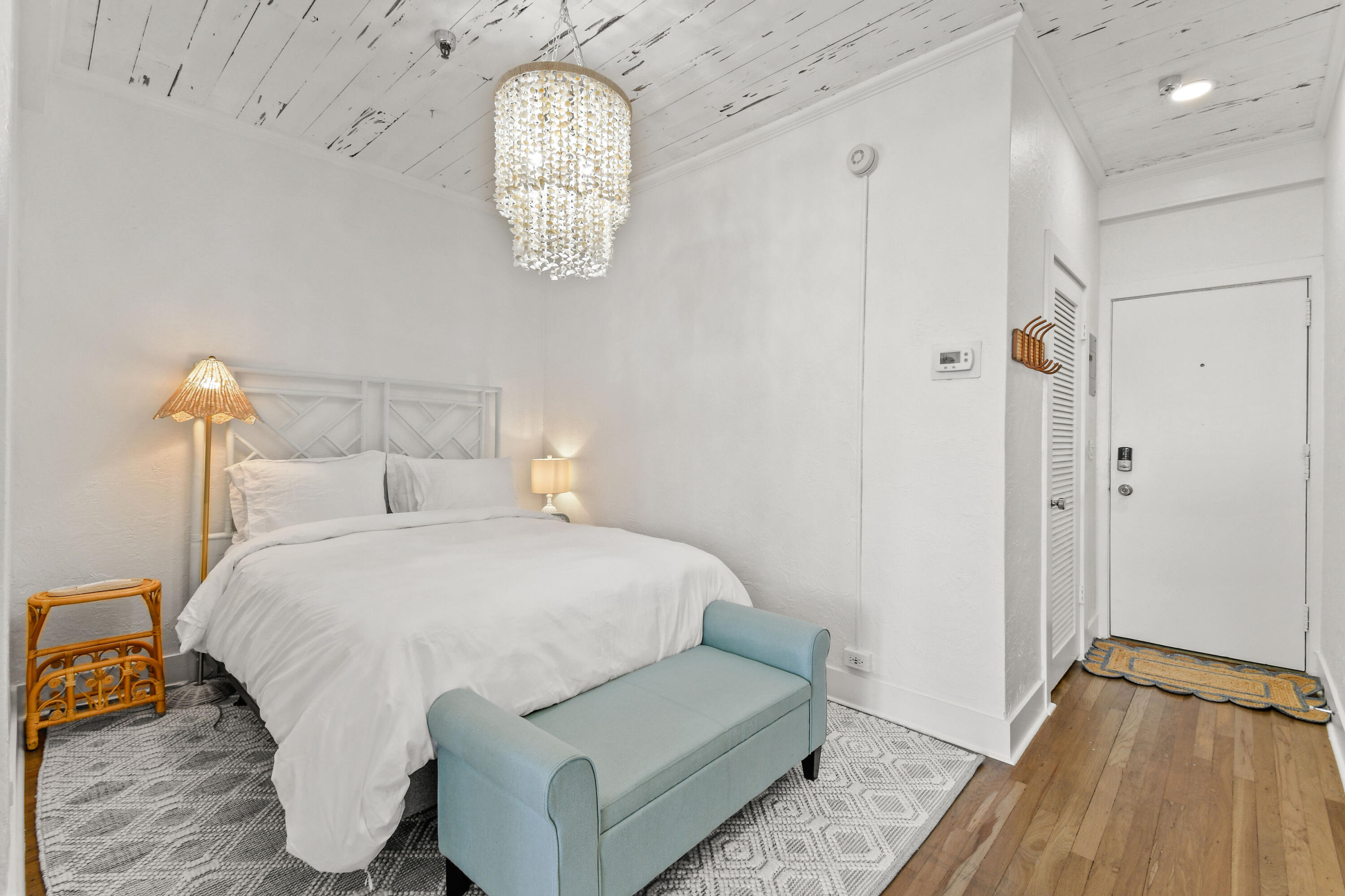 PALM BEACH HOTEL CONDO - Residential