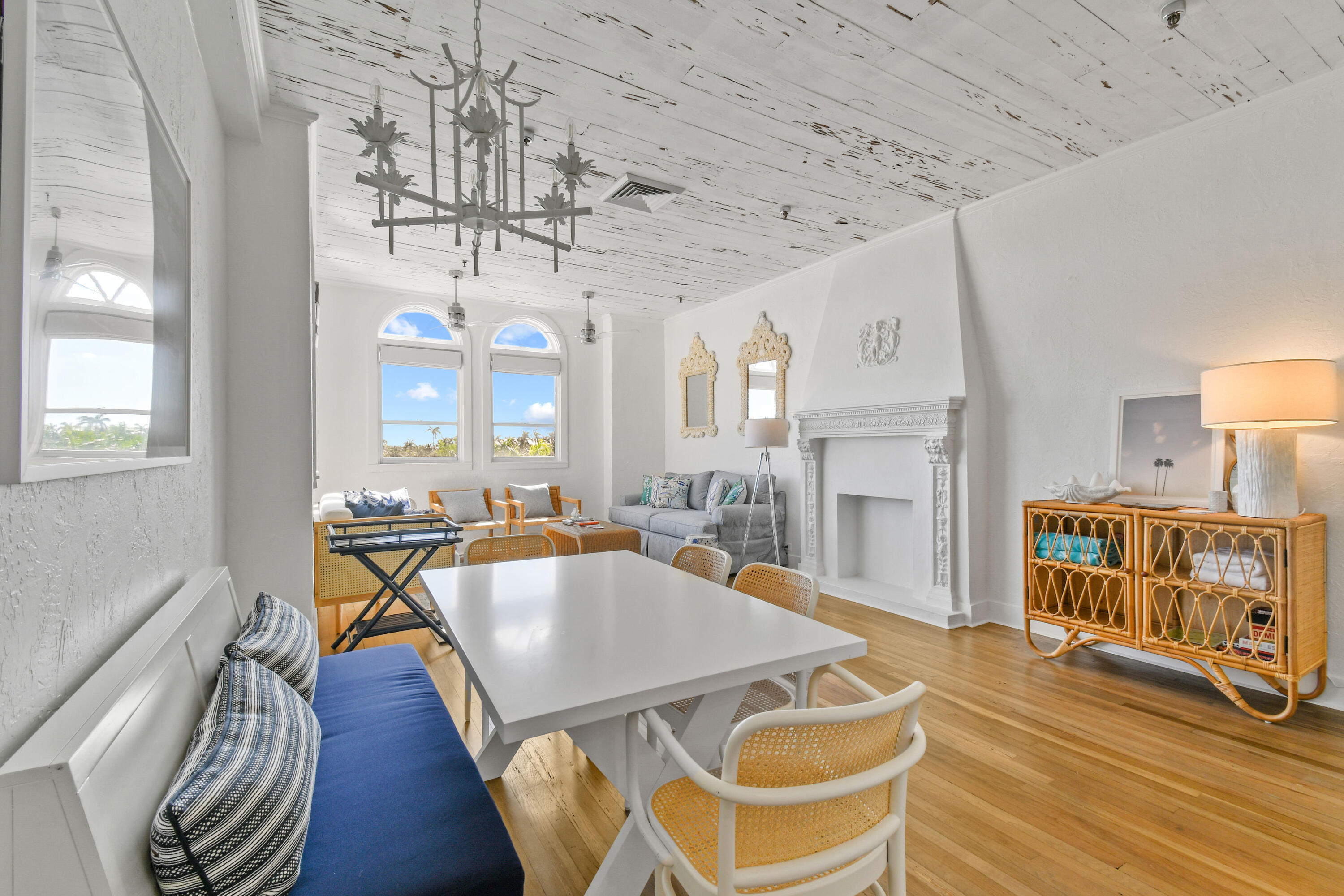 PALM BEACH HOTEL CONDO - Residential