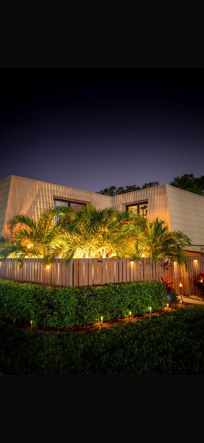 VILLAGE OF SANDALWOOD LAK - Residential