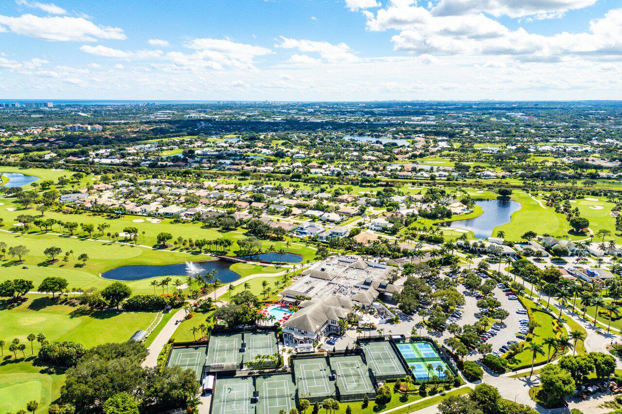 Delaire Country Club - Residential