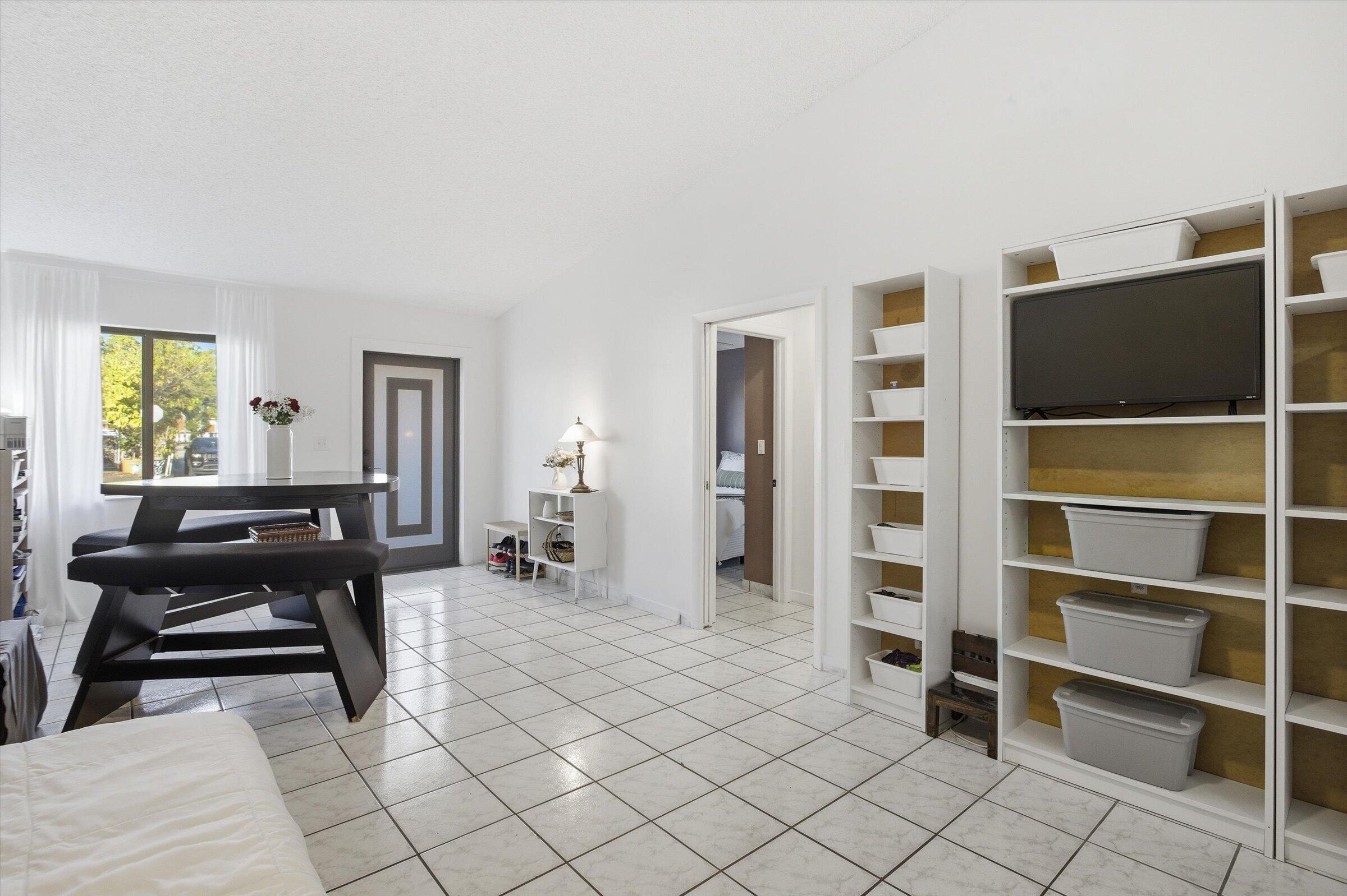 ALAMEDA BY THE LAKE - Residential