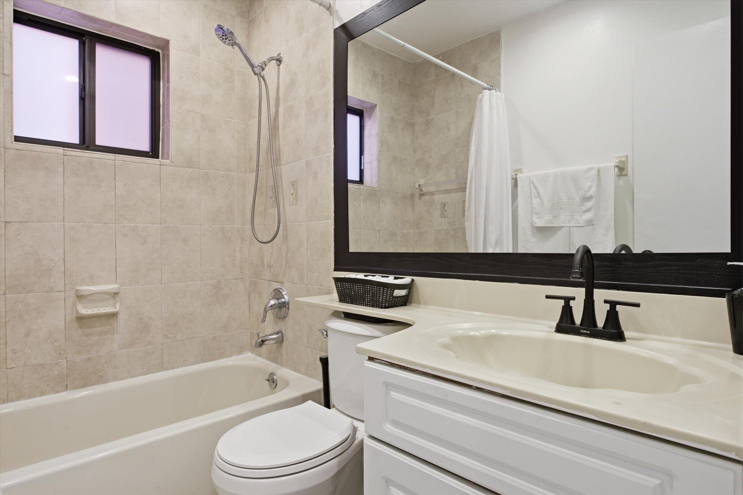 ALAMEDA BY THE LAKE - Residential