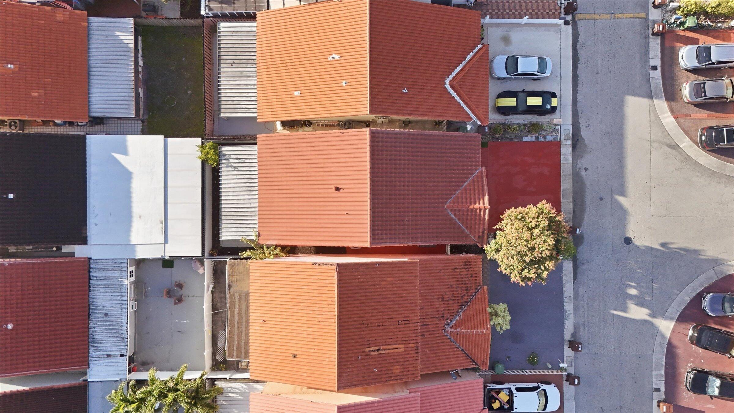 ALAMEDA BY THE LAKE - Residential