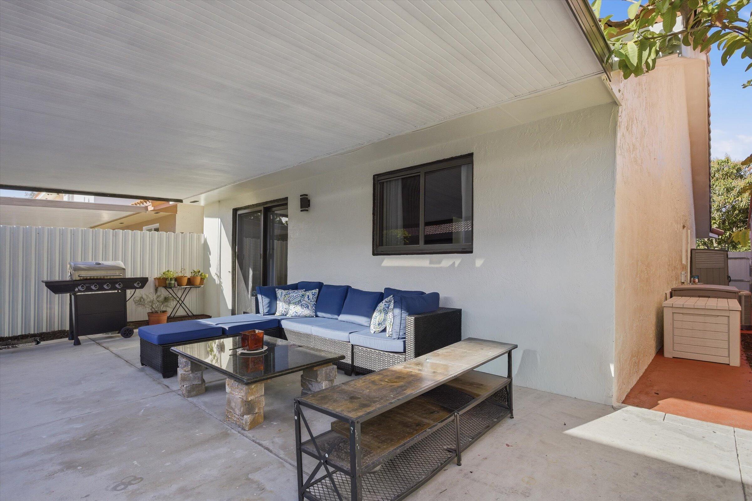 ALAMEDA BY THE LAKE - Residential