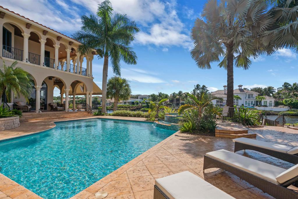 Admirals Cove - Residential