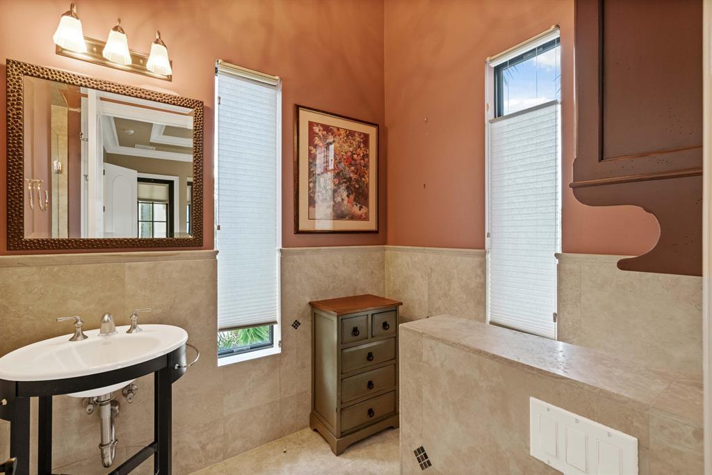 Admirals Cove - Residential