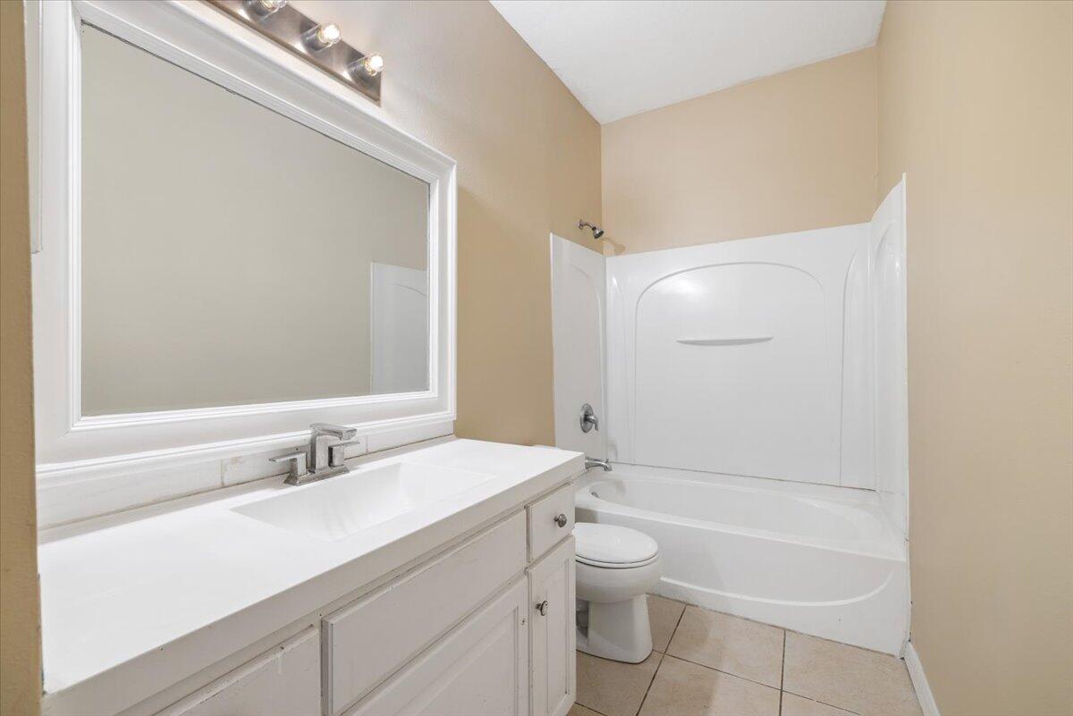 Vero Lake Estates - Residential