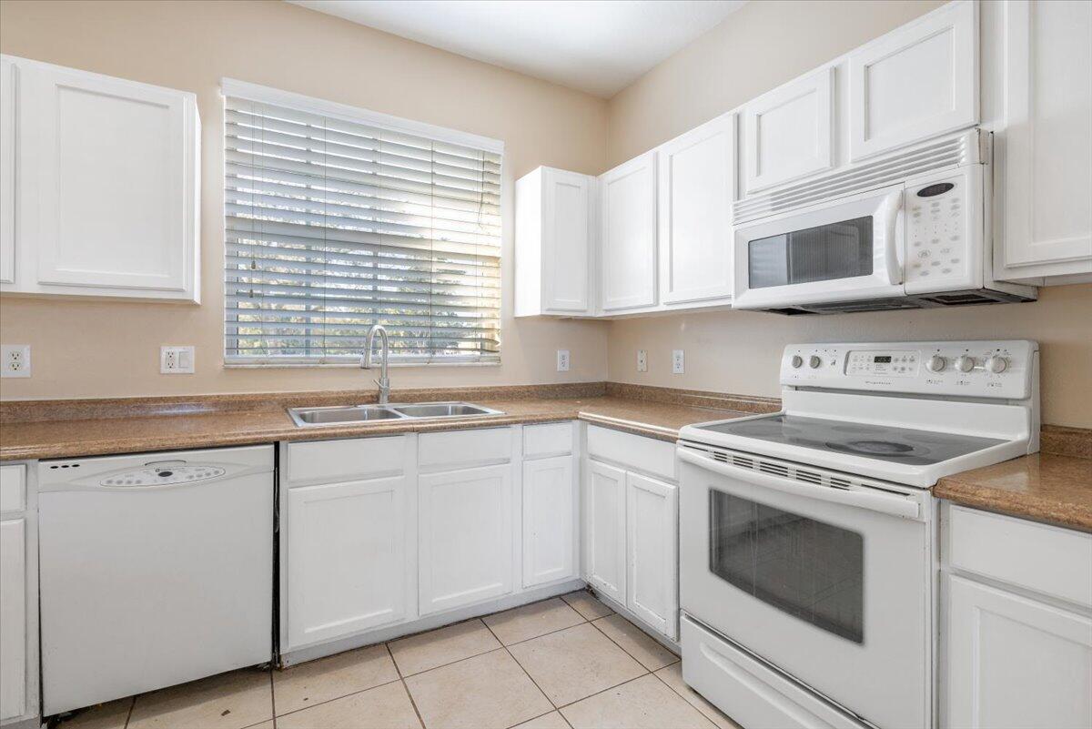 Vero Lake Estates - Residential