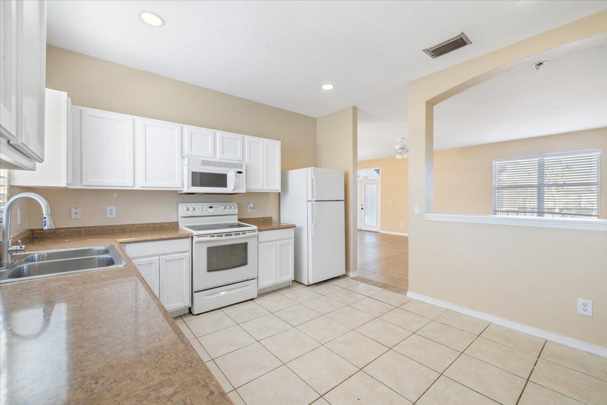 Vero Lake Estates - Residential