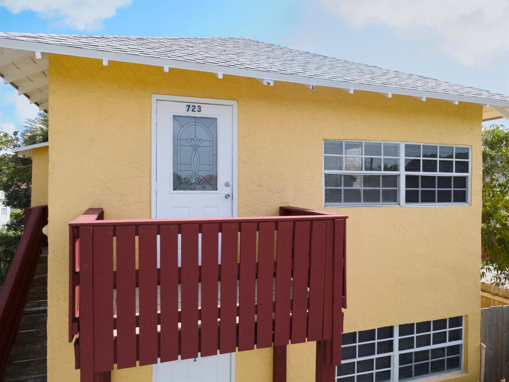 721 51st Street 721 & 723