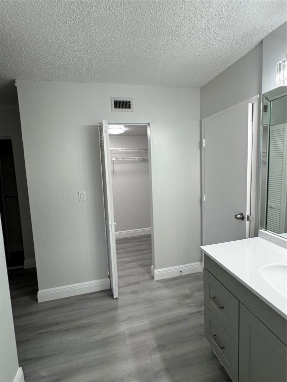 Foxwood Hollow - Residential