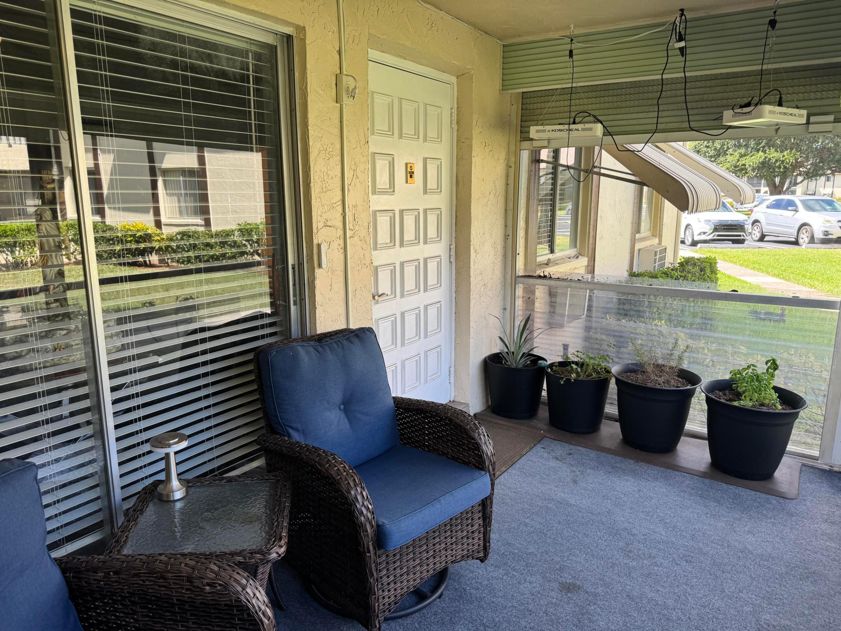 LA PINATA - Residential