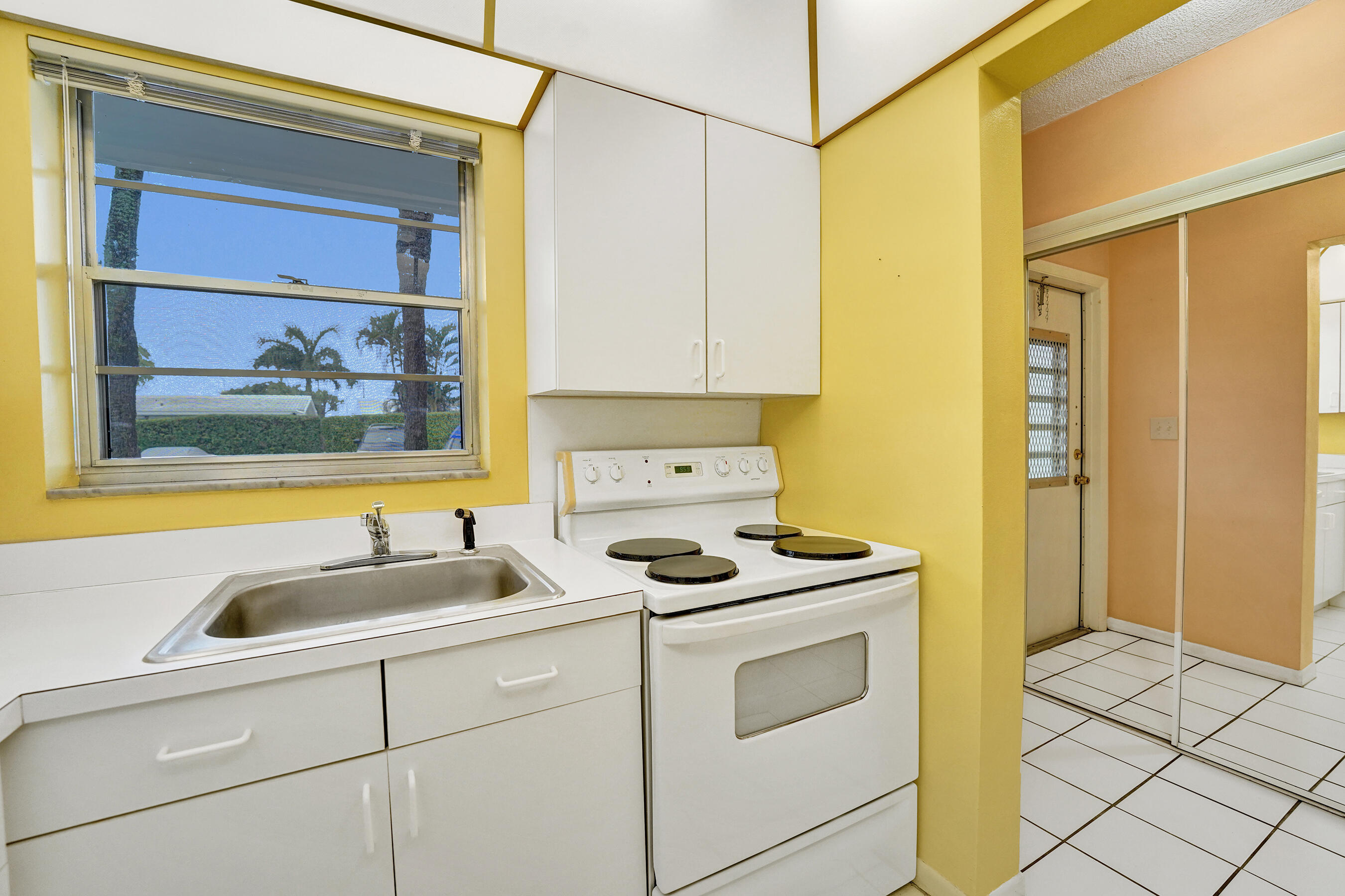 2551 W Golf Boulevard 108