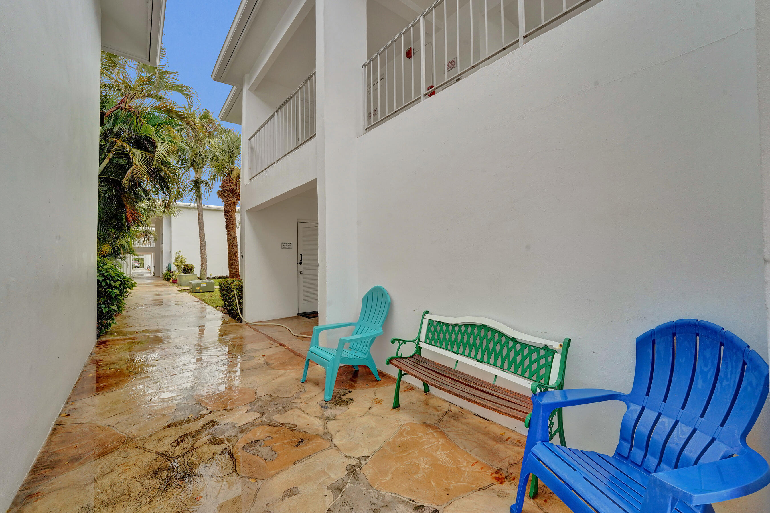 FAIRVIEW IV CONDO - Residential