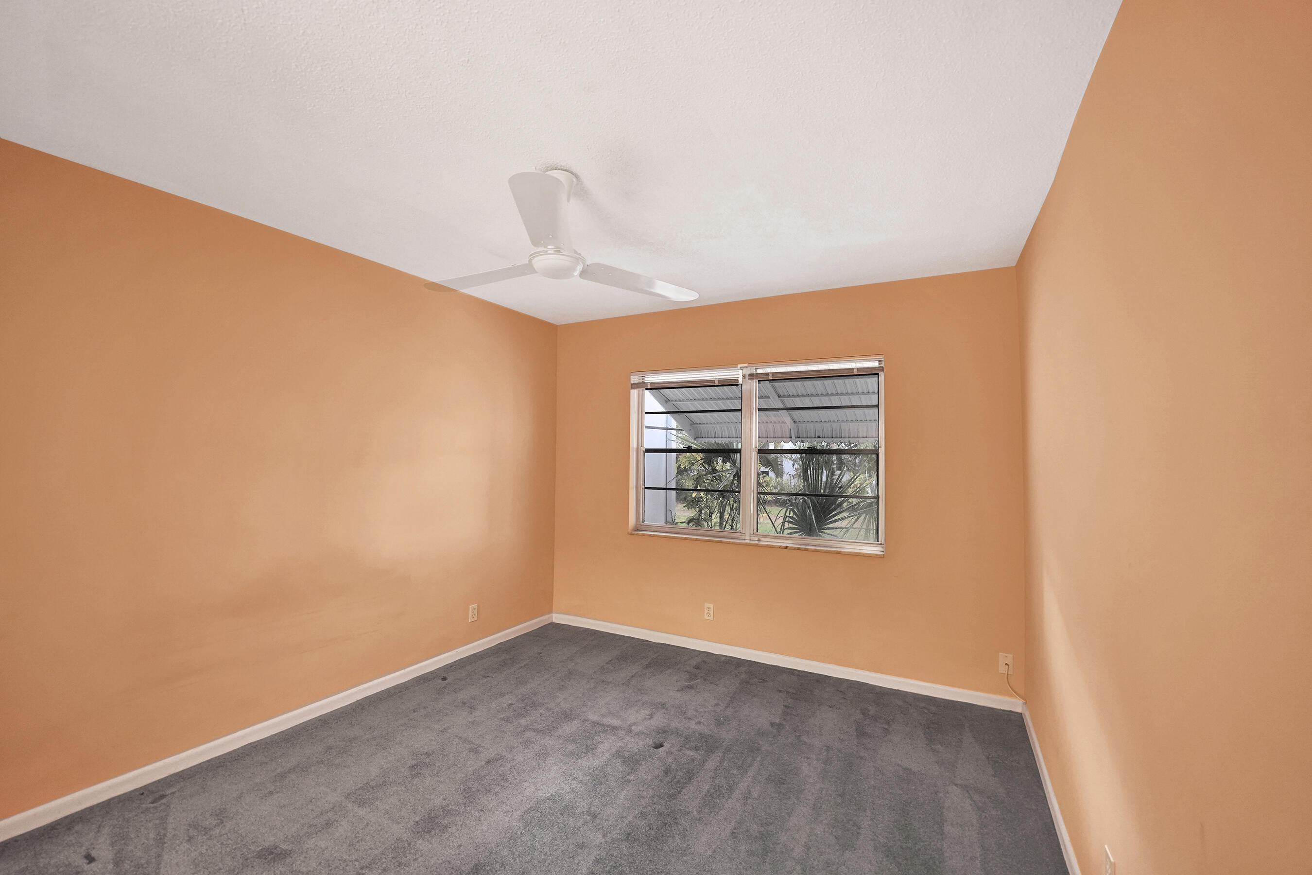 FAIRVIEW IV CONDO - Residential