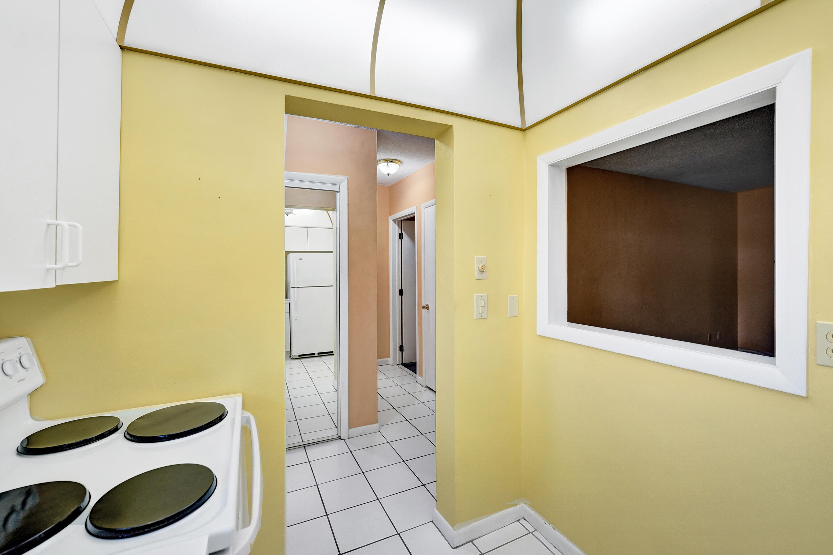 FAIRVIEW IV CONDO - Residential