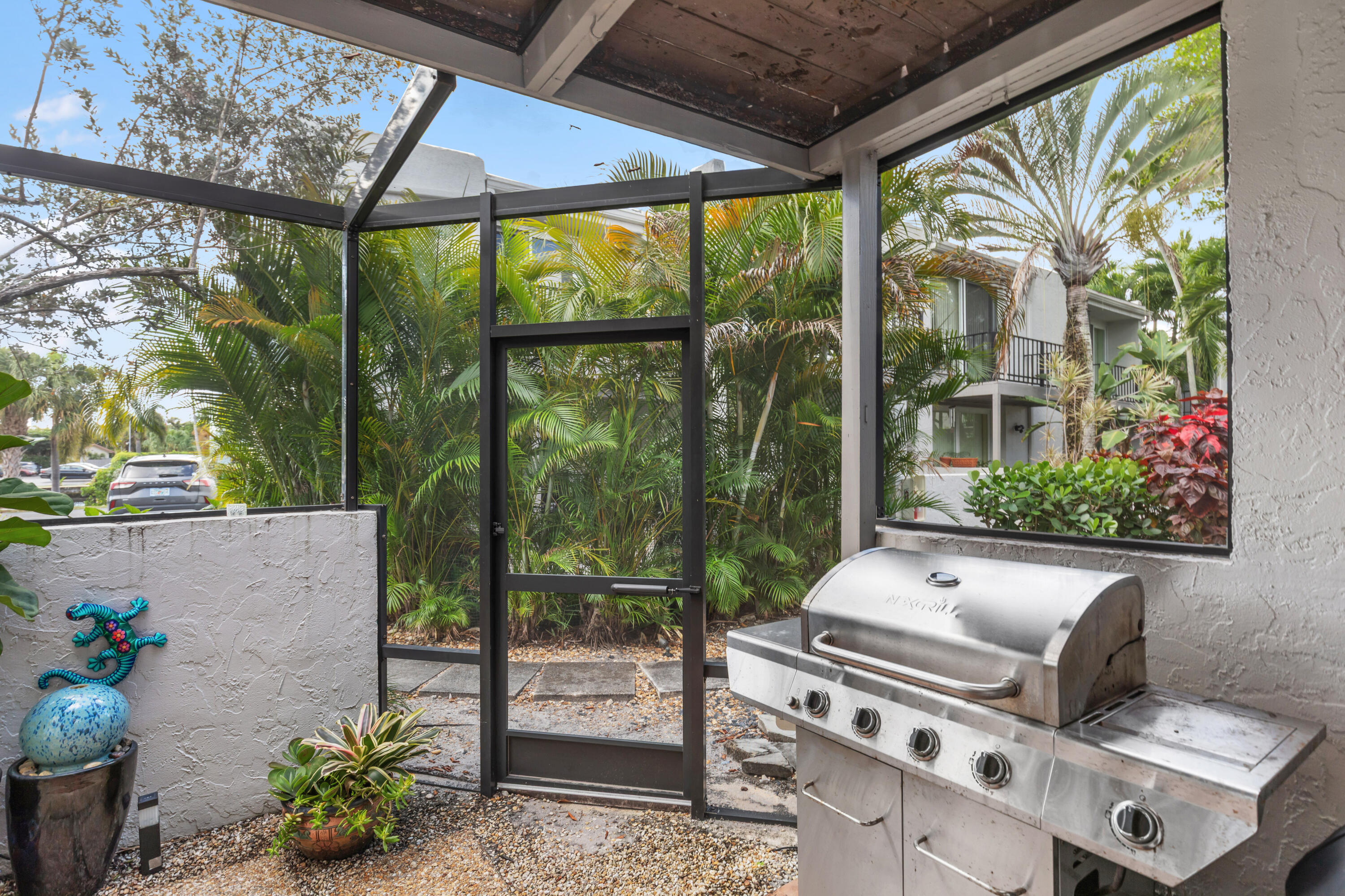 CYPRESS COVE CONDOMINIUM - Residential