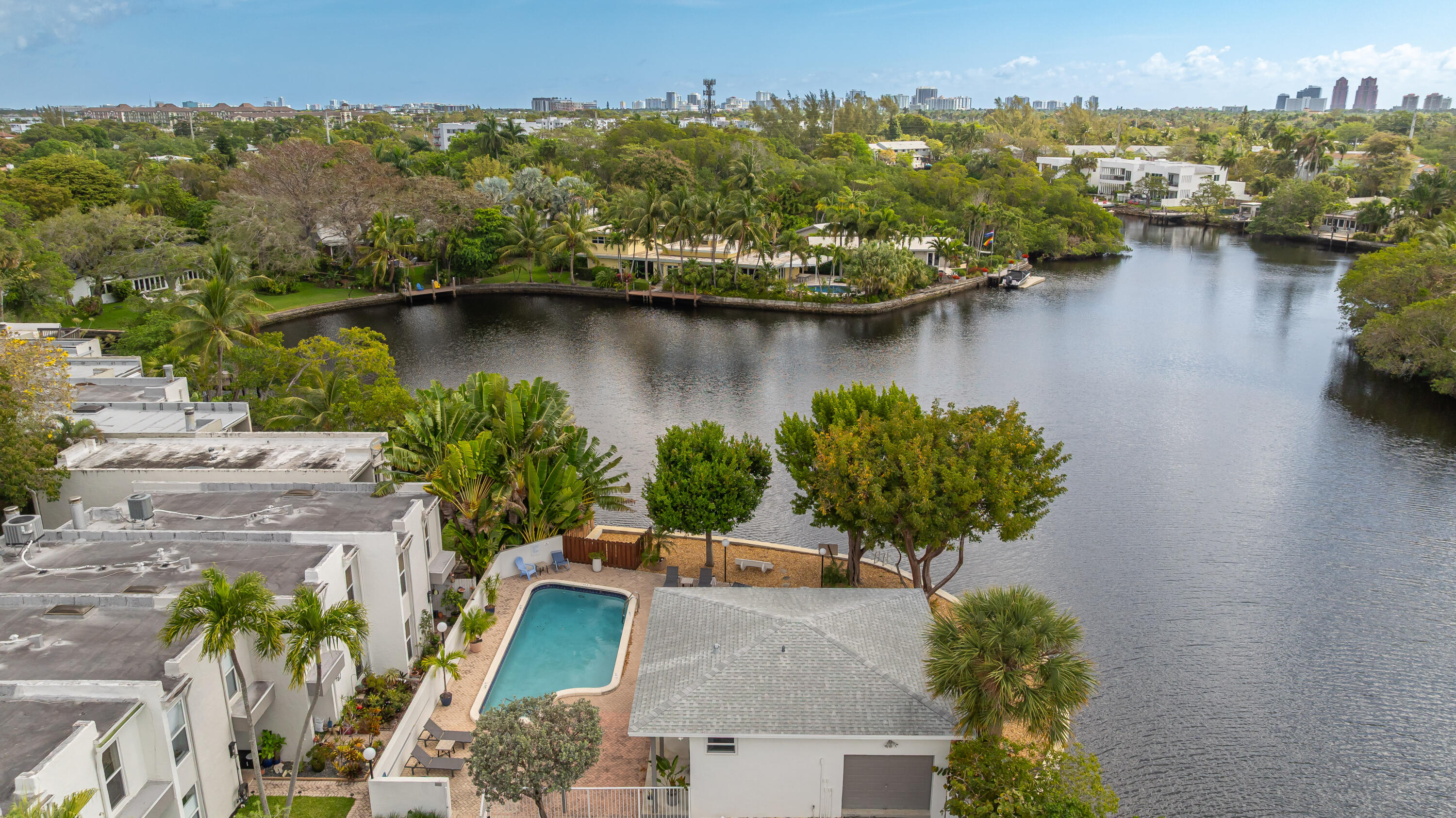 CYPRESS COVE CONDOMINIUM - Residential