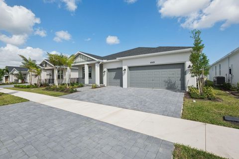 A home in Port St Lucie