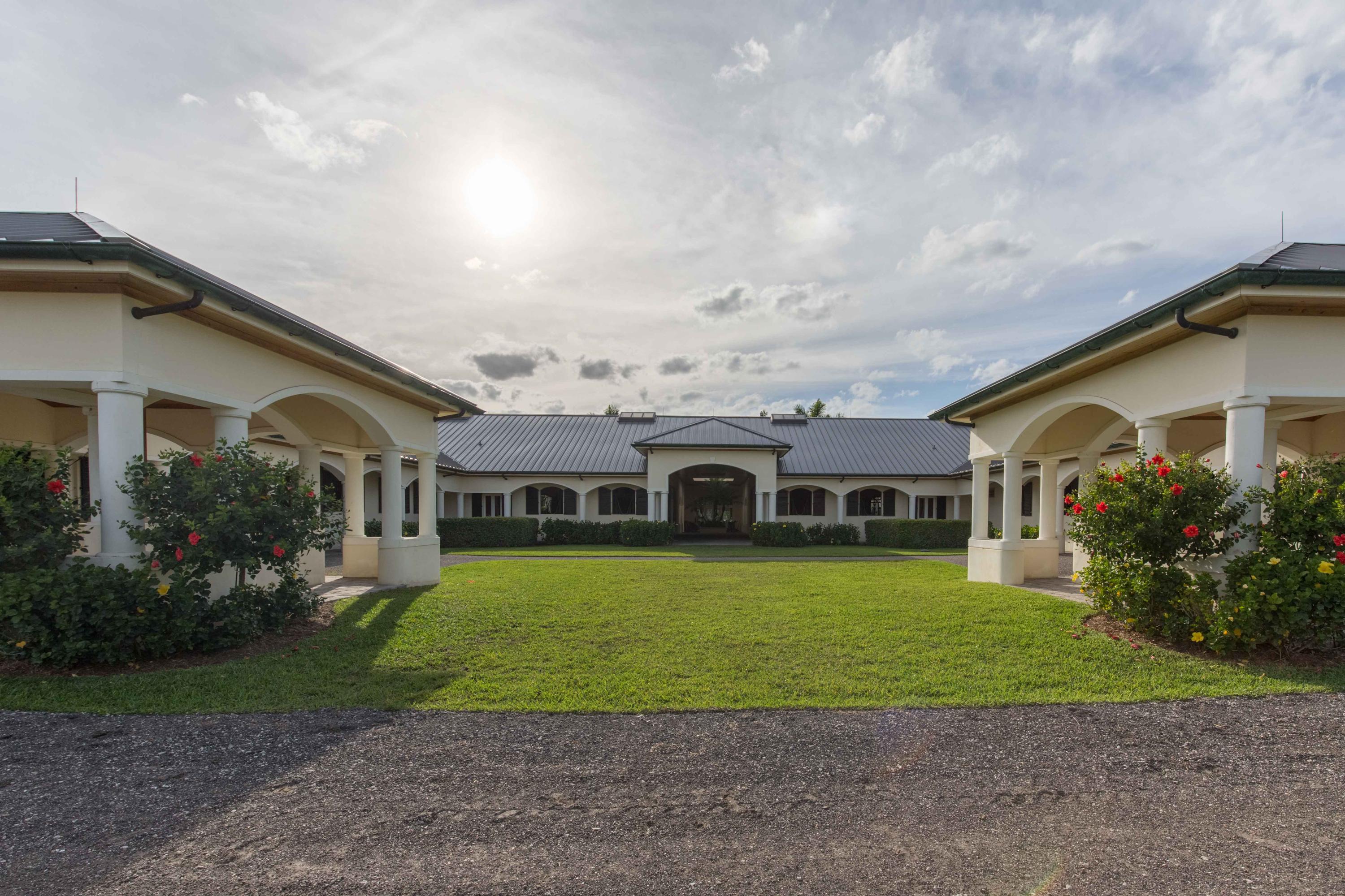 GRAND PRIX FARMS - Residential