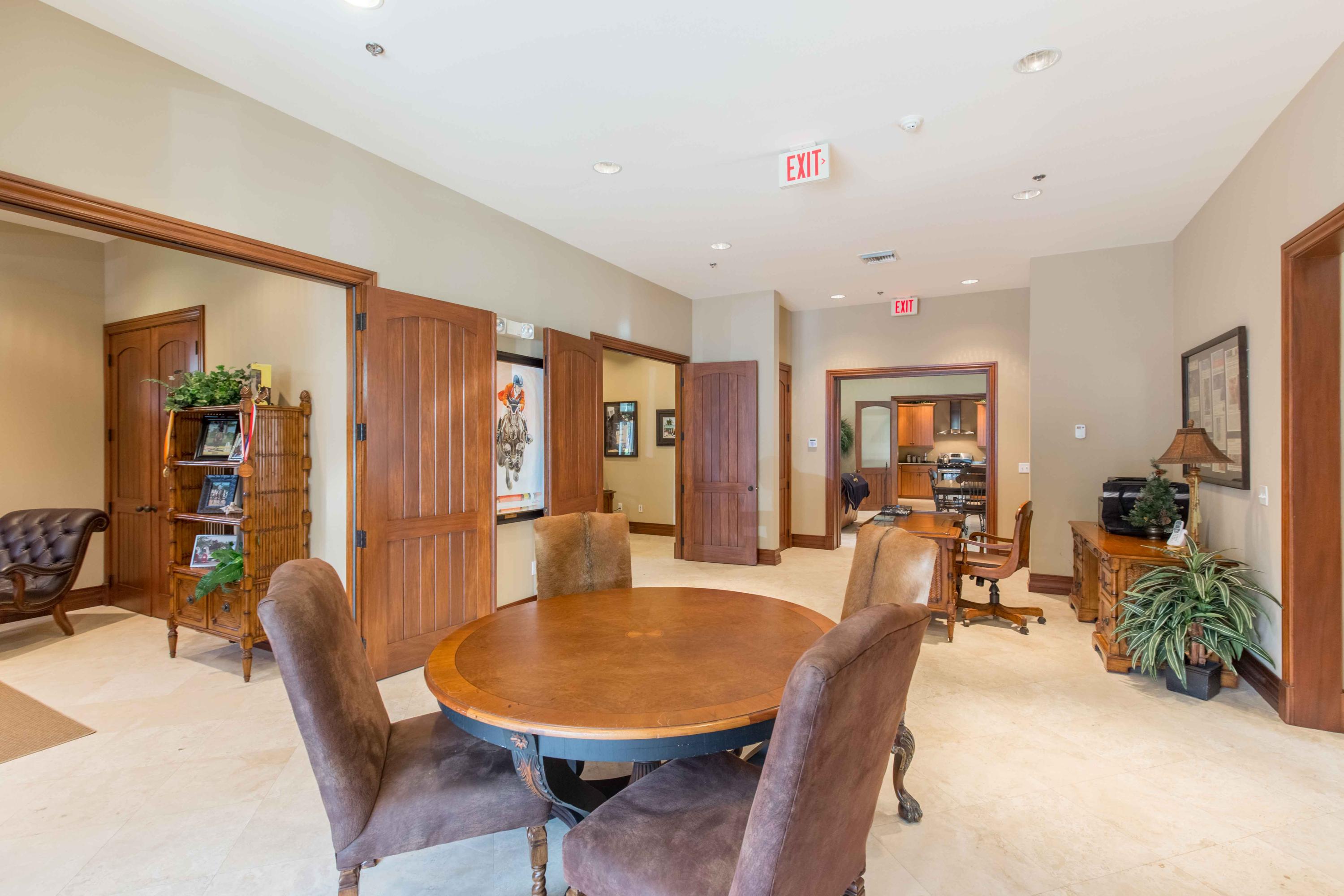 GRAND PRIX FARMS - Residential