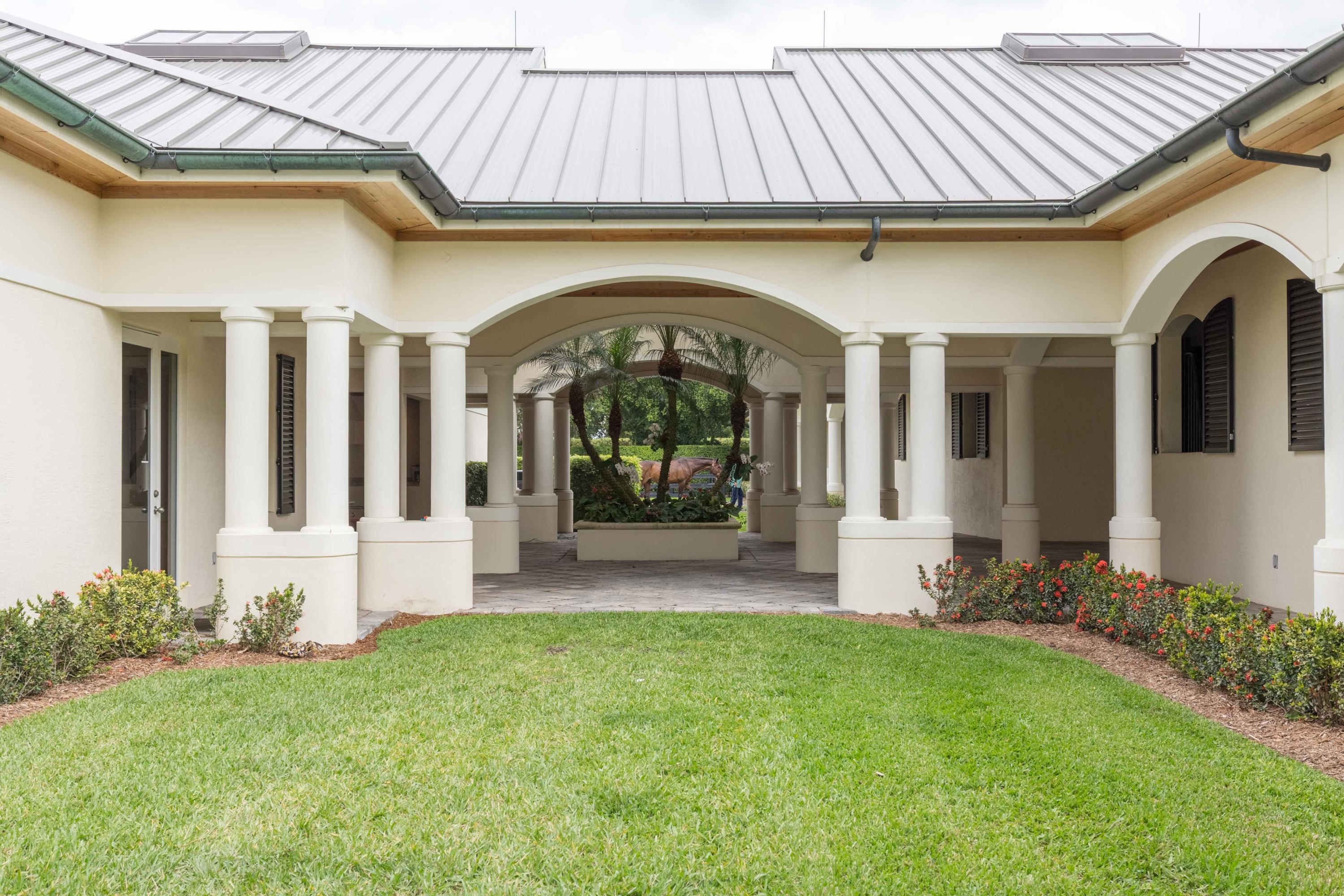 GRAND PRIX FARMS - Residential