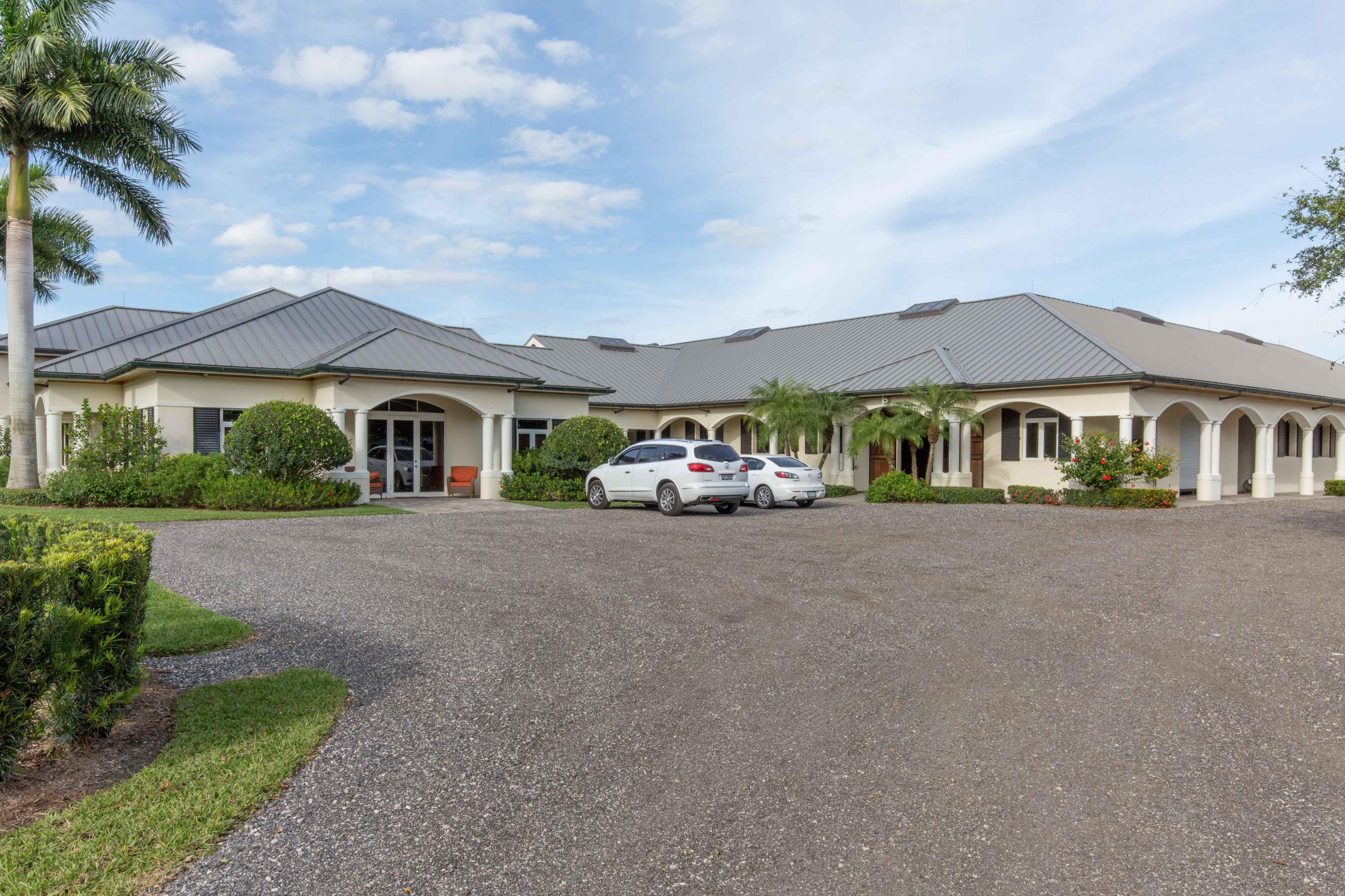 GRAND PRIX FARMS - Residential